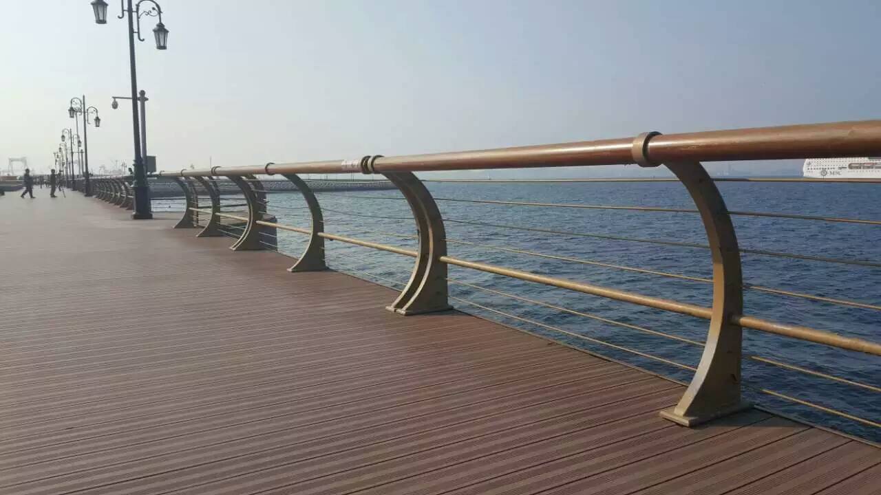 陜西河道景觀護欄設計安裝、西安河道發光欄桿定制