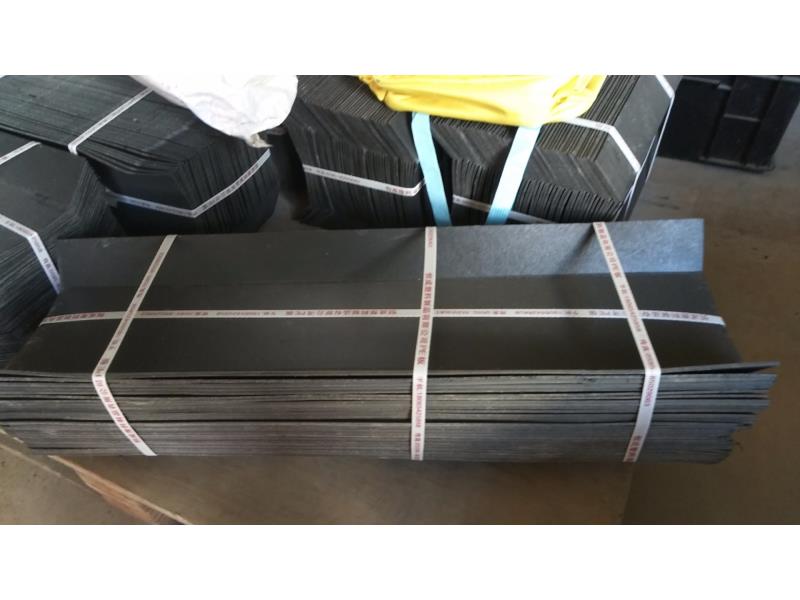 恒成塑料_ 箱包PE板供應商，箱包PE板定做